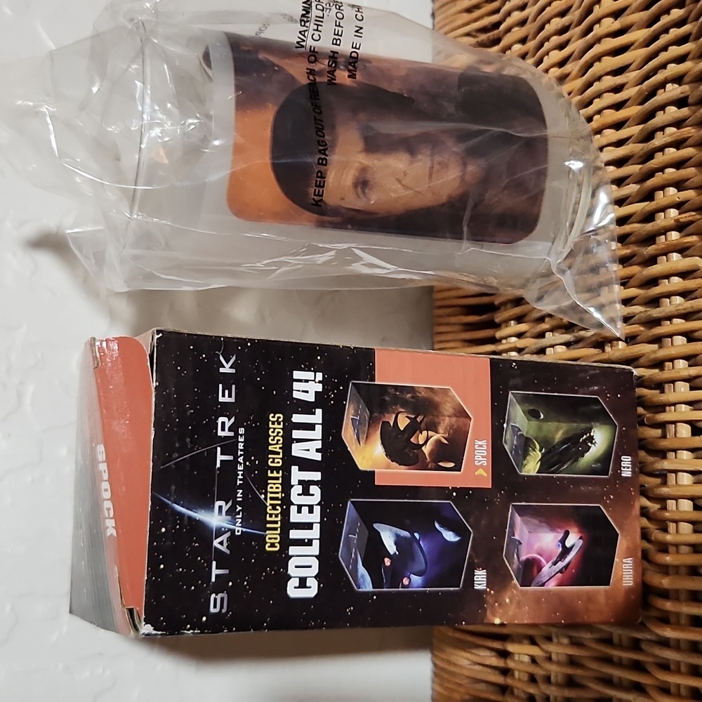 STAR TREK Spock Collectible Glass 2008